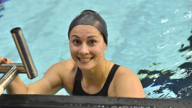 Aimee Willmott leads home English trio in 400m IM