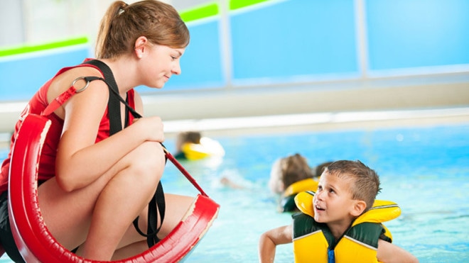 Becoming a lifeguard in the UK