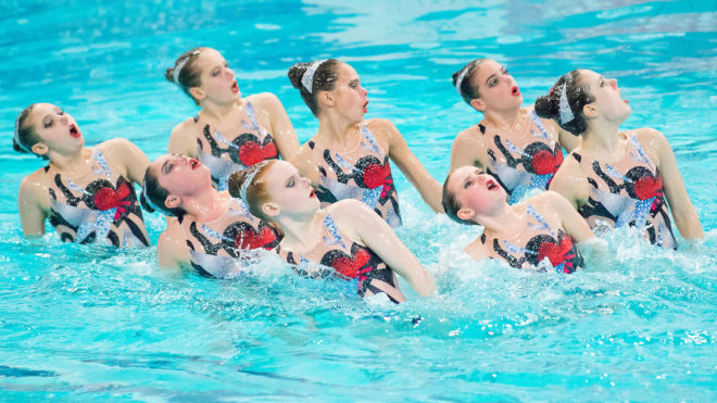 Reach one of the Artistic Swimming Performance Programmes