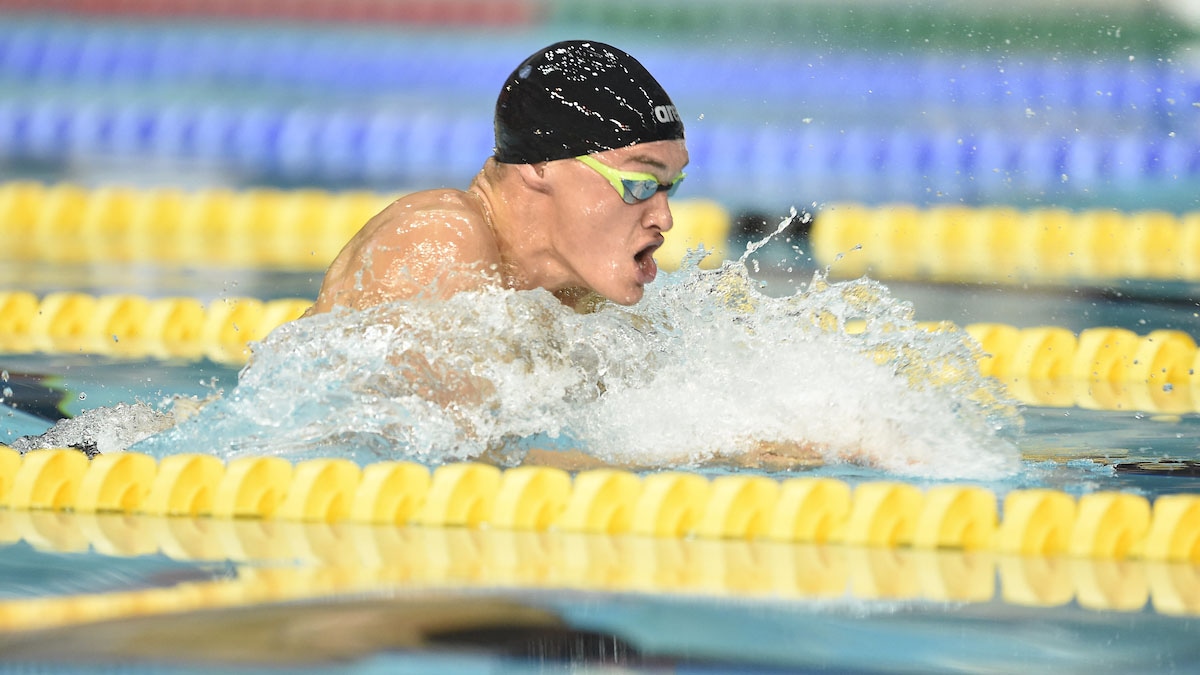 James Wilby takes confident 100m Breaststroke gold