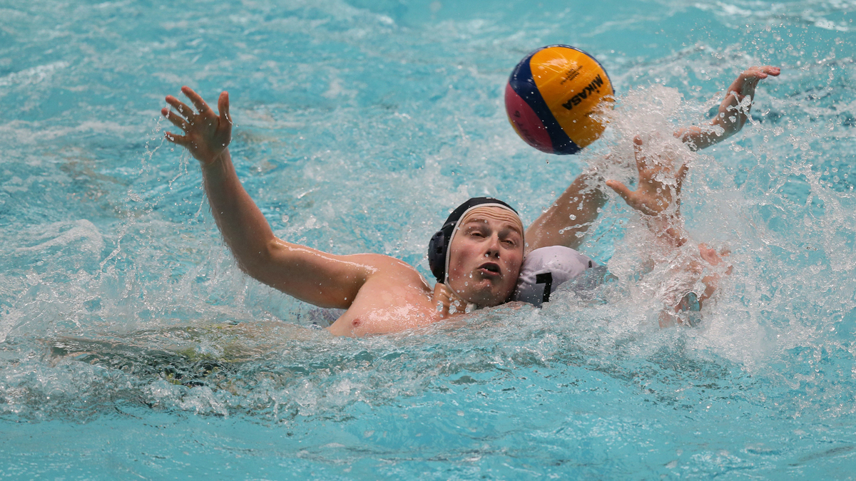 6 tips for winning the physical battle in water polo