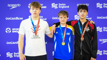 Formidable Fred Crossley dominates on the Platform on the final day in Sandwell